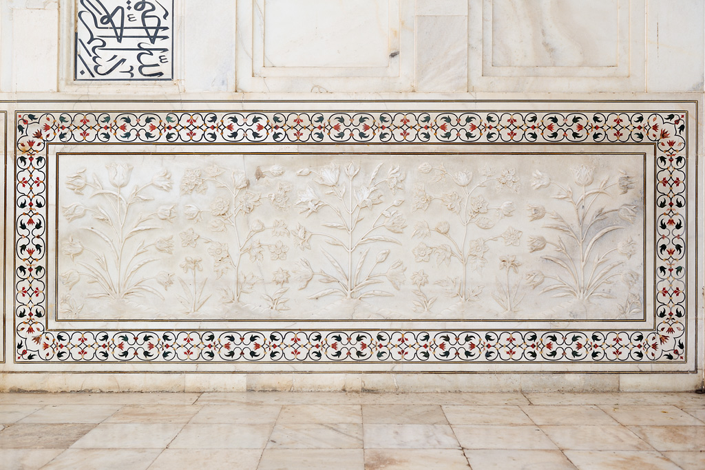 Releief mit Verziererung aus Edelsteinen, Taj Mahal, Agra