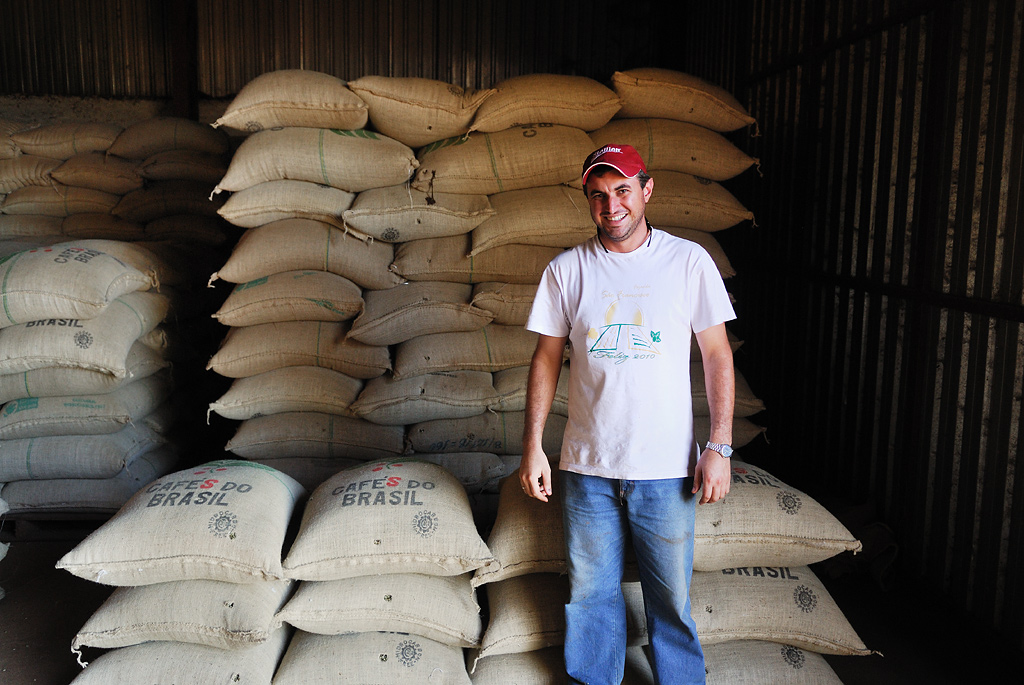 Coffee warehouse of the Fazenda 'Serrinha', Tambaú, with coffee grower Alex
