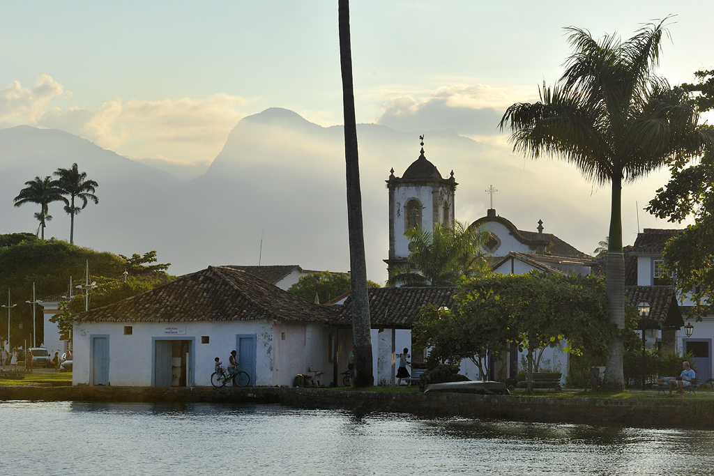 Straßenszene in Paraty