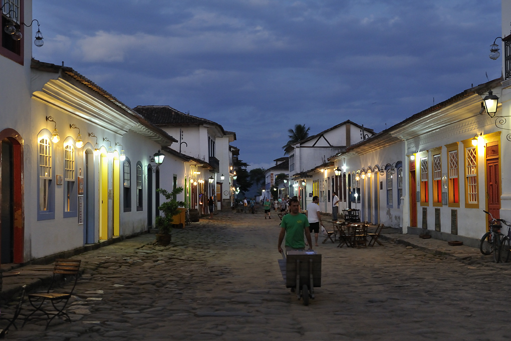 Straßenszene in Paraty