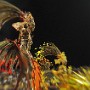 Hot rhythms @ carnaval (Sambódromo, São Paulo), photographed with a lensbaby